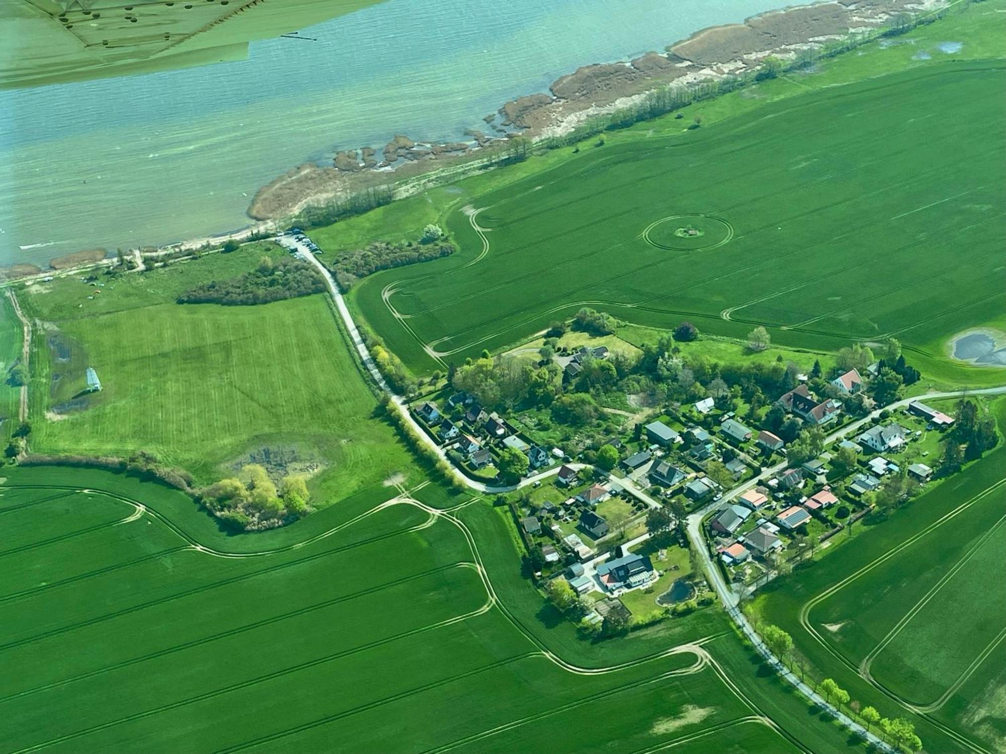Grosse 4 Sterne Ferienwohnung Beim Boddenstrand Sundhagen-Niederhof Екстериор снимка